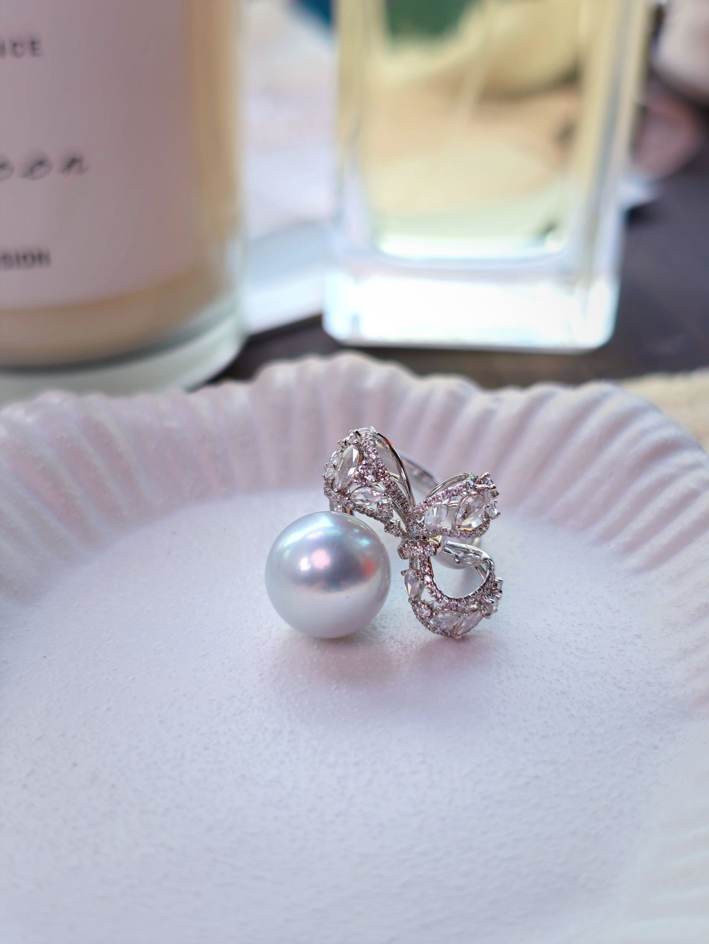 Cyrene Solitaire Bow Pearl Ring — 13.1mm South Sea pearl with genuine diamond bow ring, side angle